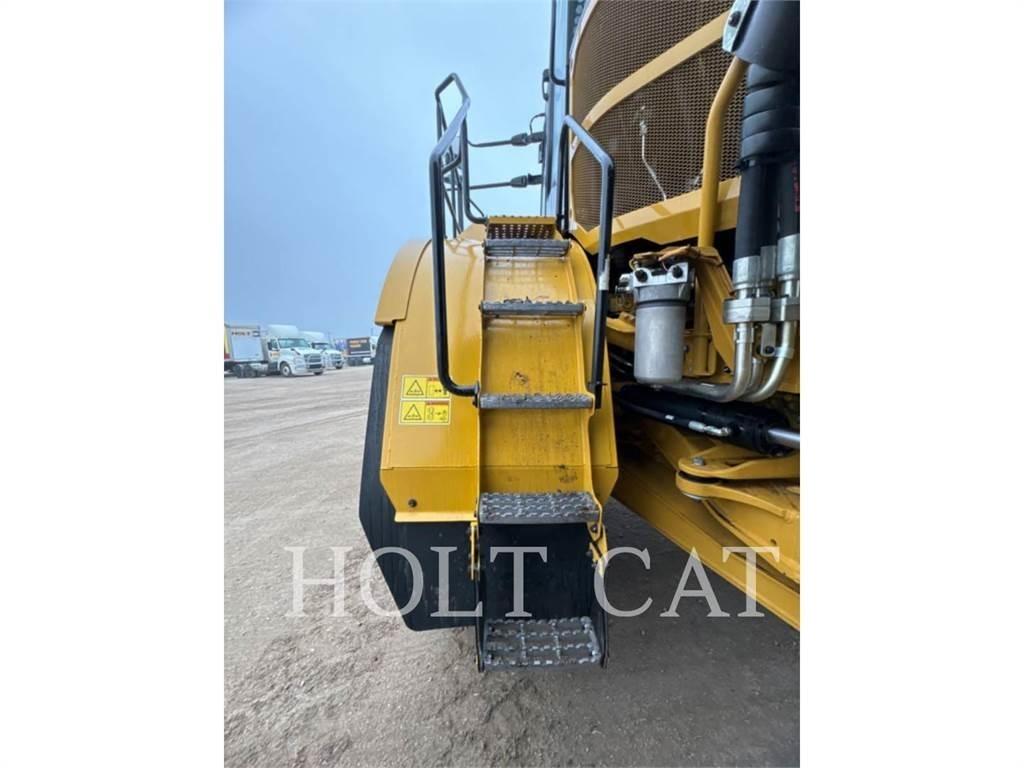 CAT W00 740GC Camiones cisterna