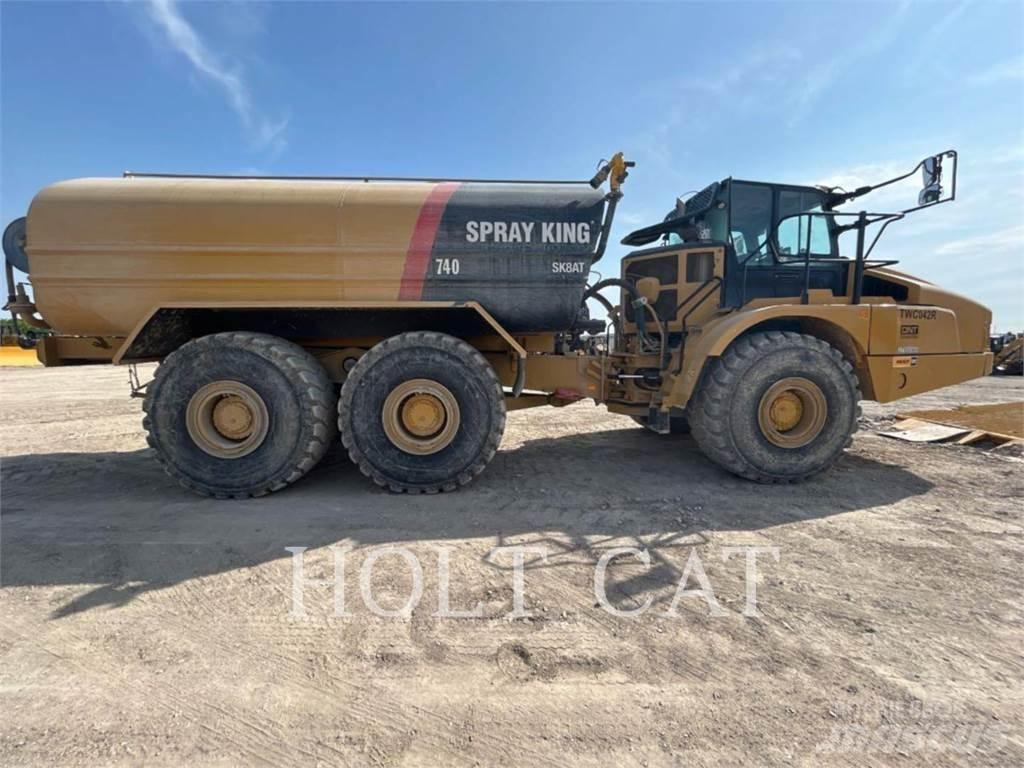 CAT W00 740GC Camiones cisterna