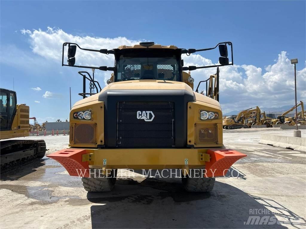 CAT WT 740 GC Camiones cisterna