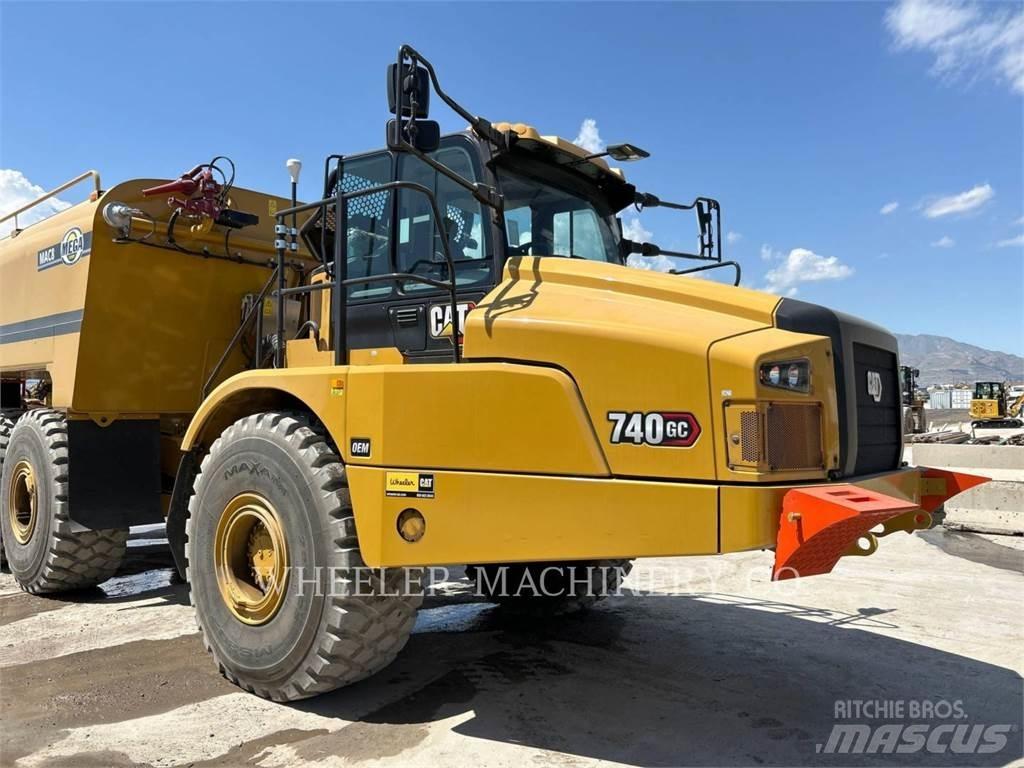 CAT WT 740 GC Camiones cisterna