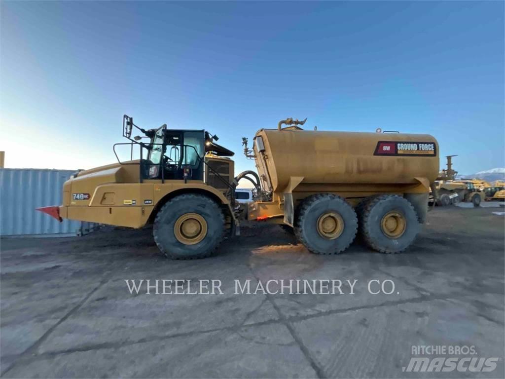 CAT WT 740 GC Camiones cisterna