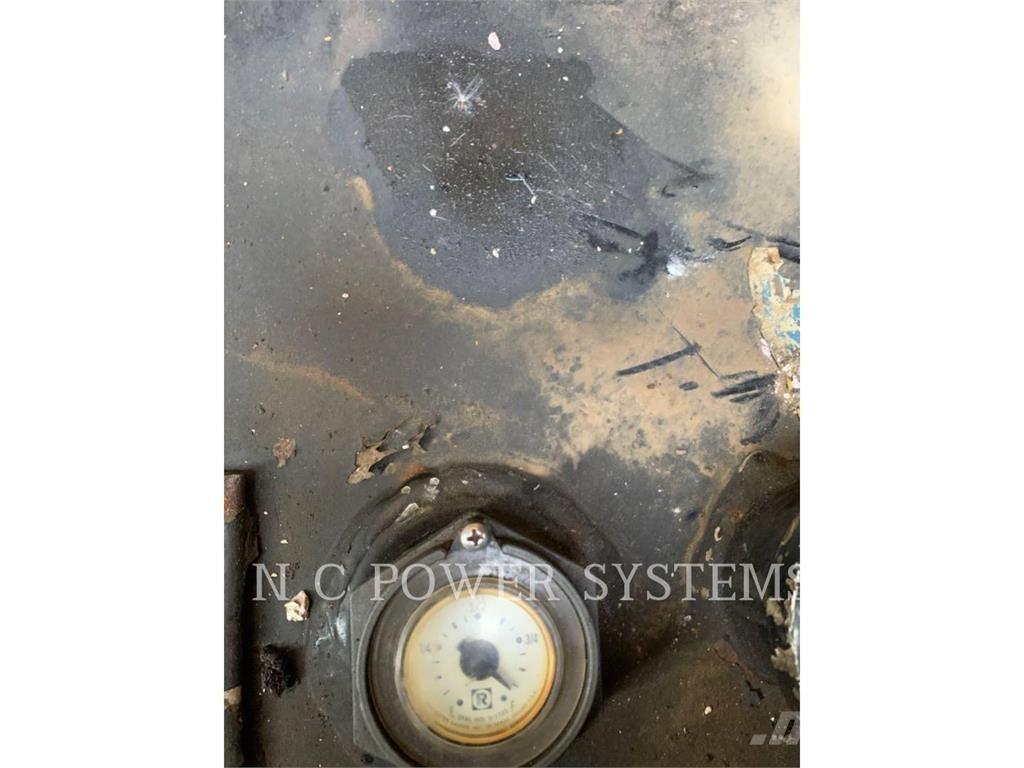 CAT XQ 300 Otros generadores