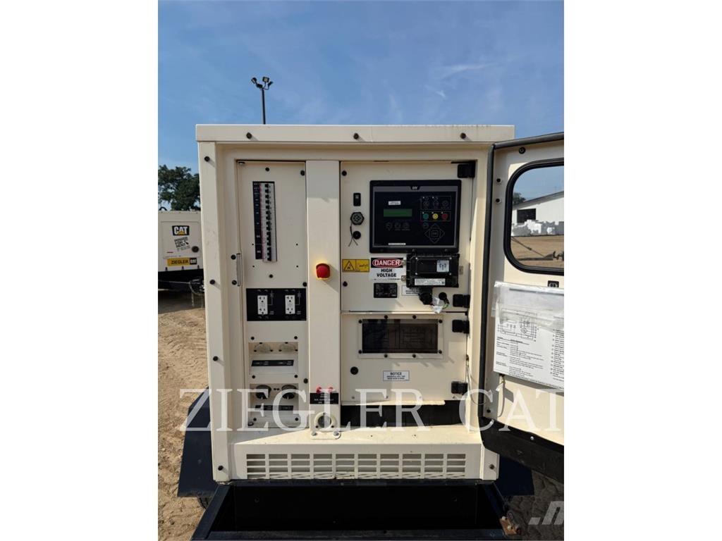 CAT XQ 35 Otros generadores