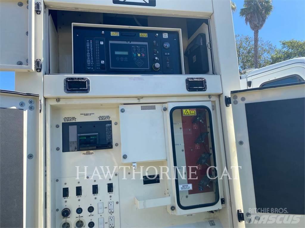 CAT XQ 350 Otros generadores