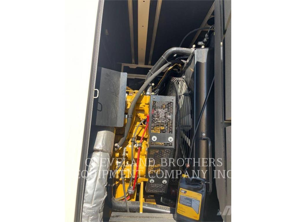 CAT XQ 425 Otros generadores