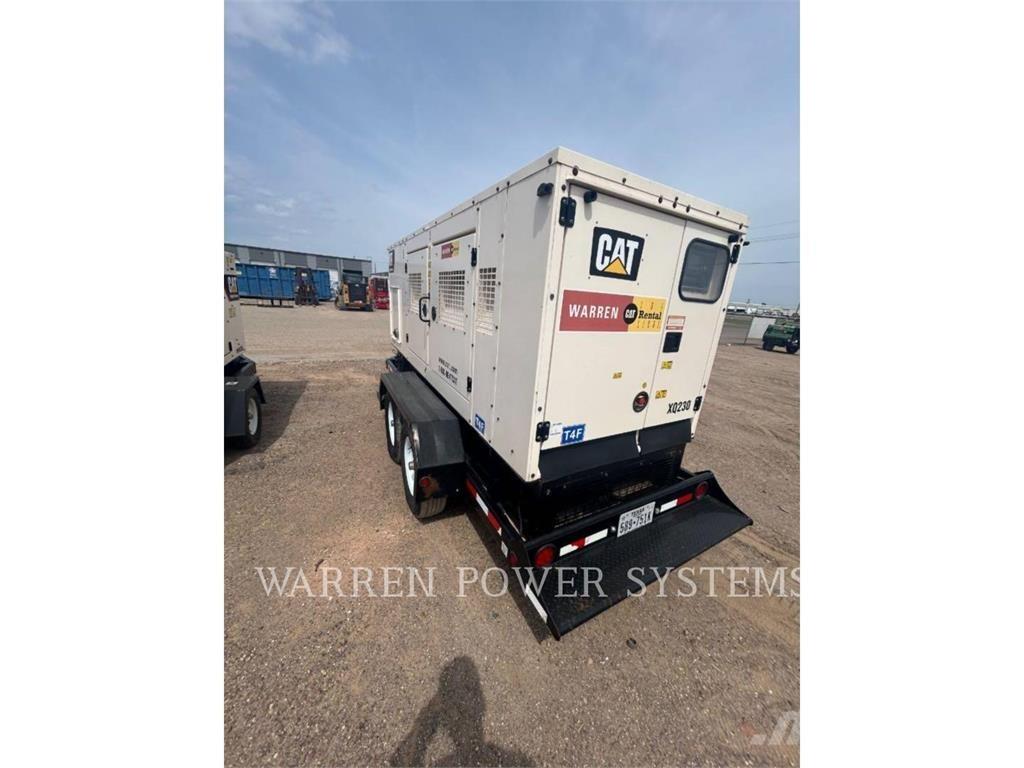 CAT XQ230 T4F Otros generadores