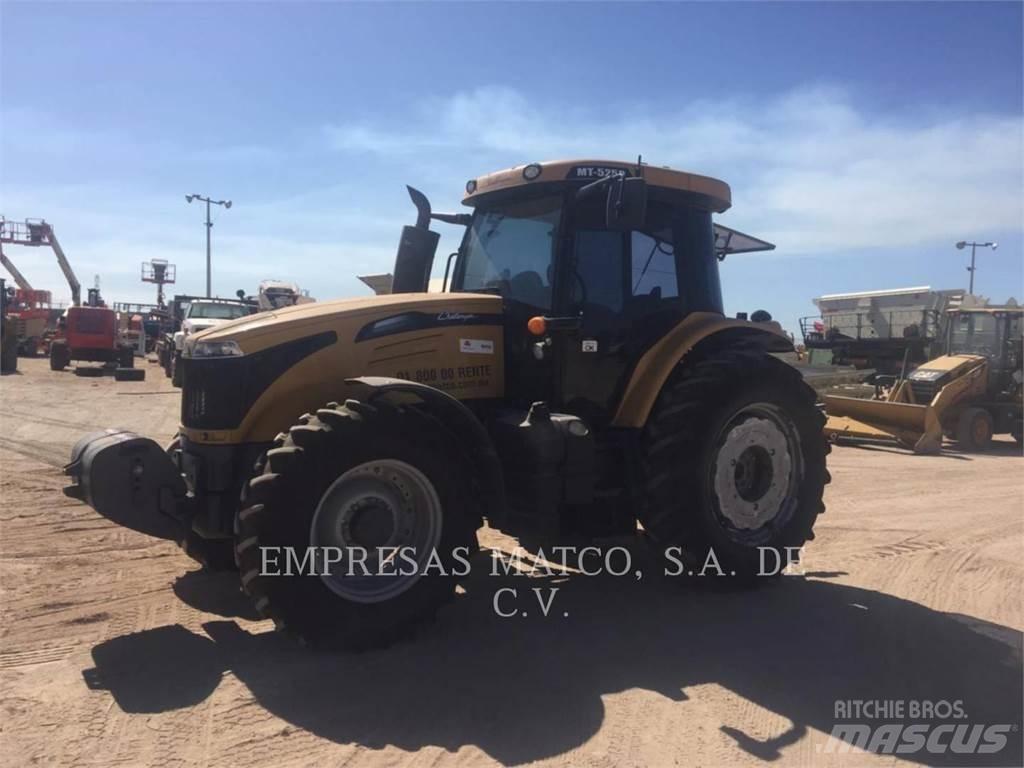 Challenger MT525D 4WD Tractores