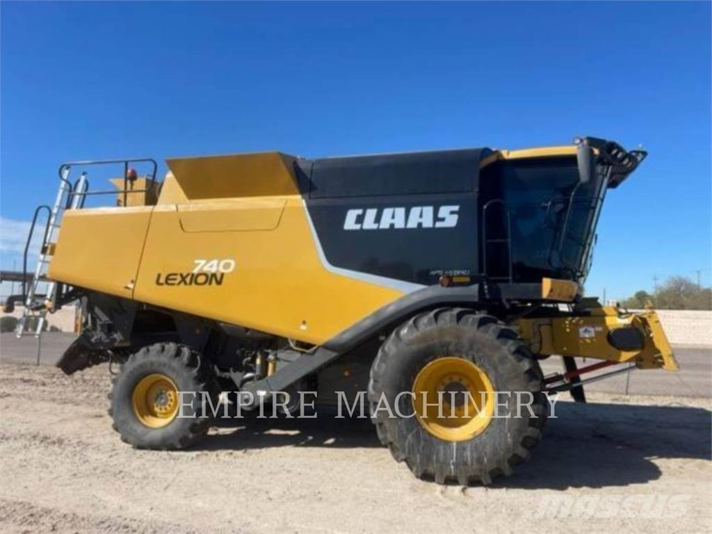 Claas LEXION 740 Otros equipos usados para la recolección de forraje