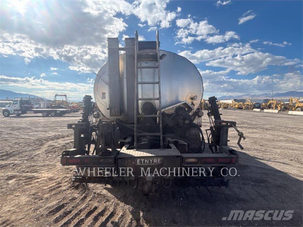  E.D. ETNYRE DIST 3500 Pulverizador de asfalto