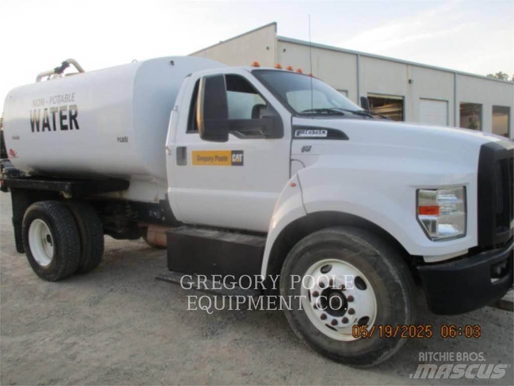 Ford F650 Camiones cisterna