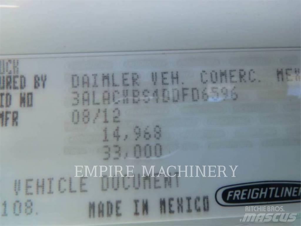 Freightliner 2K WT Camiones cisterna