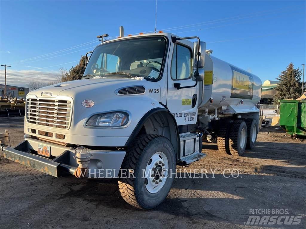 Freightliner WT4000 A Camiones cisterna