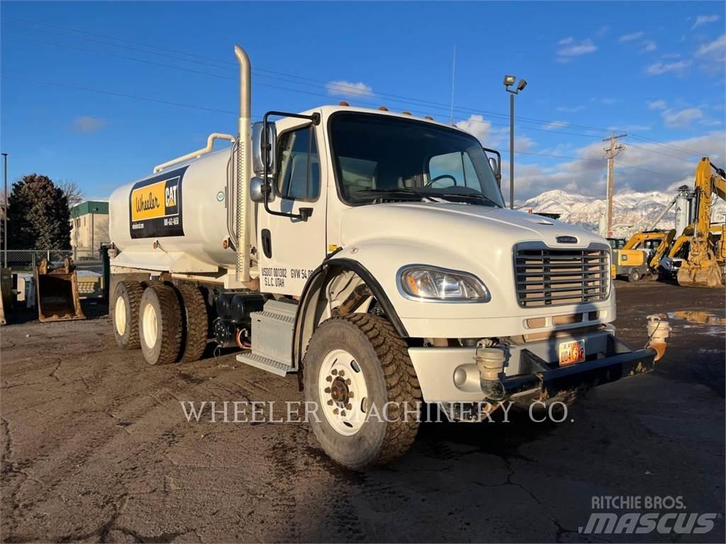 Freightliner WT4000 A Camiones cisterna