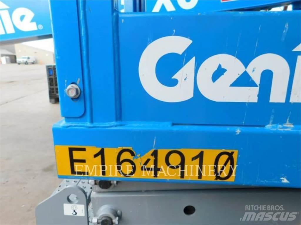Genie GS1330 Plataforma de trabajo articulada