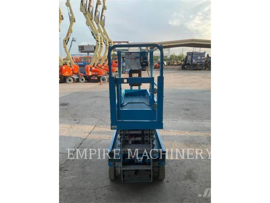 Genie GS1330 Plataforma de trabajo articulada
