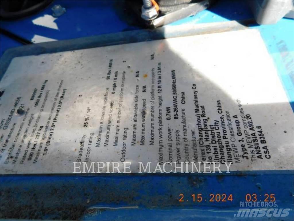 Genie GS1330 Plataforma de trabajo articulada