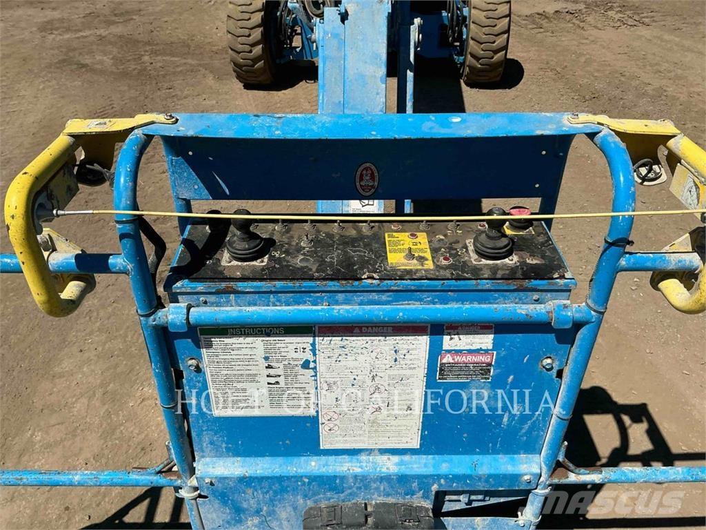 Genie S-45 Plataforma de trabajo articulada