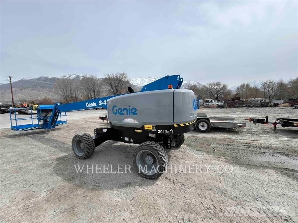 Genie S45XC Plataforma de trabajo articulada
