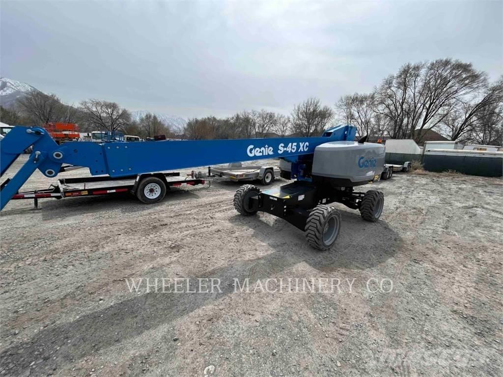 Genie S45XC Plataforma de trabajo articulada