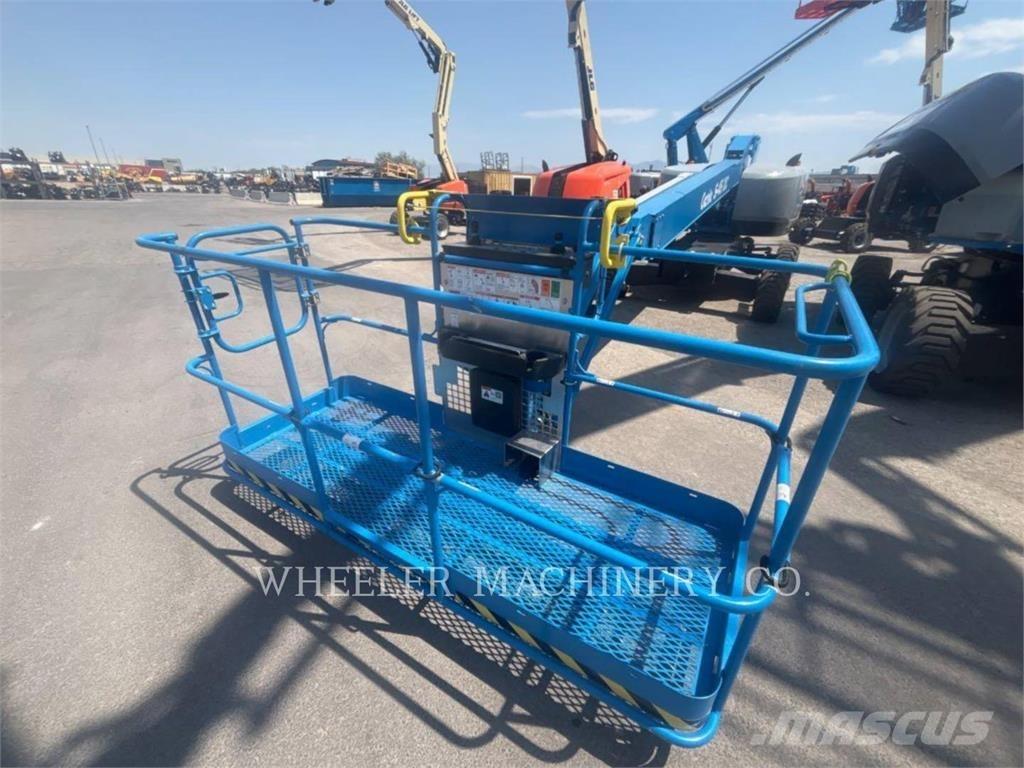 Genie S45XC Plataforma de trabajo articulada