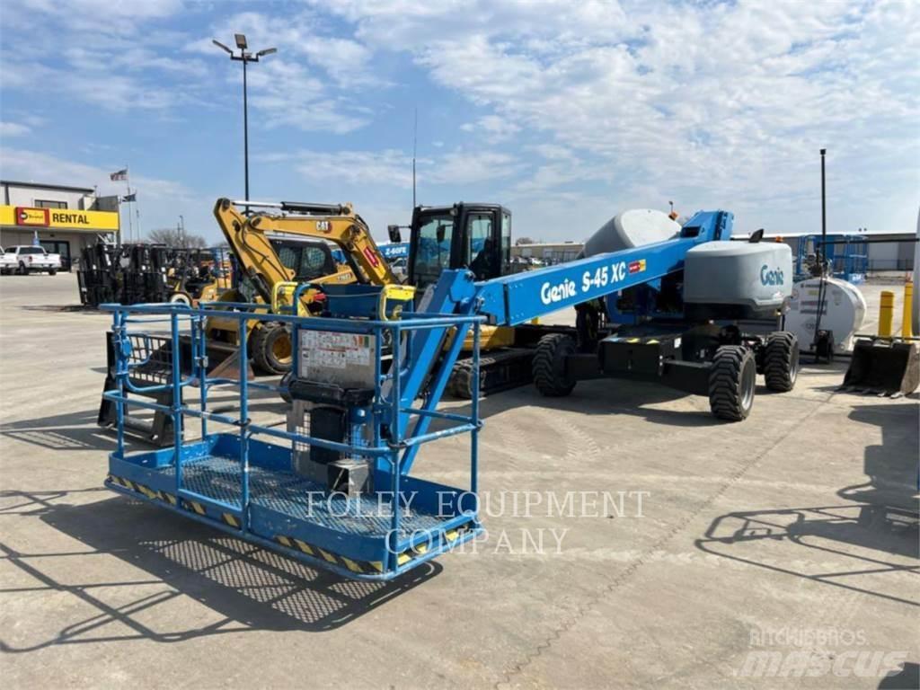 Genie S45XCG4 Plataforma de trabajo articulada