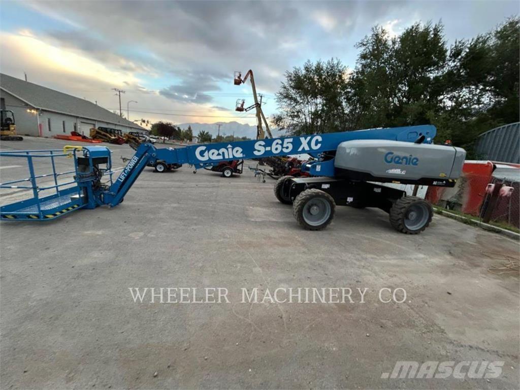 Genie S65XC LP Plataforma de trabajo articulada