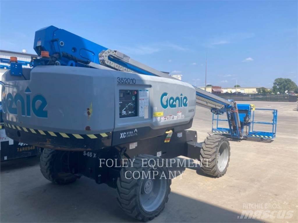 Genie S65XCD4W Plataforma de trabajo articulada