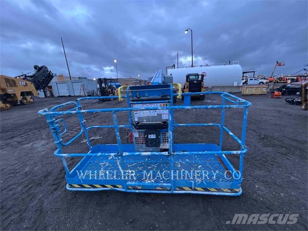 Genie S85XC Plataforma de trabajo articulada