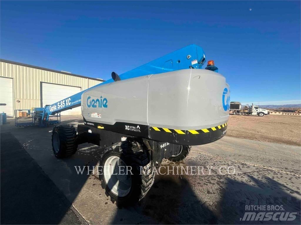 Genie S85XC Plataforma de trabajo articulada