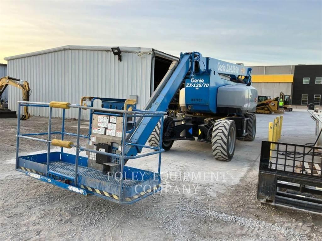 Genie ZX13570D4W Plataforma de trabajo articulada