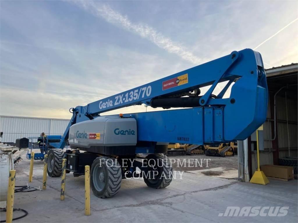 Genie ZX13570D4W Plataforma de trabajo articulada