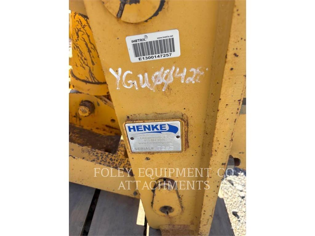 Henke LGMGMHEN Motoniveladoras