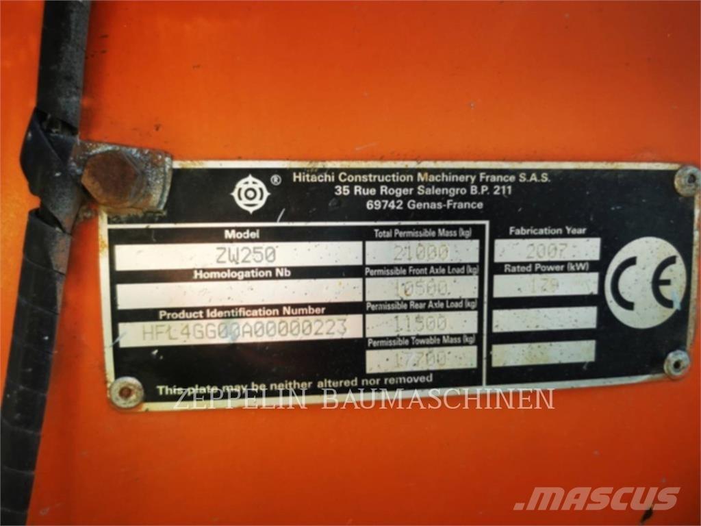 Hitachi ZW250 Cargadoras sobre ruedas