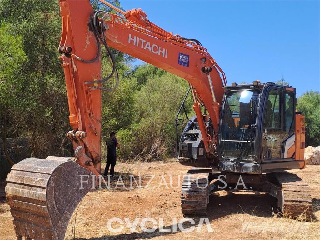 Hitachi ZX135 Excavadoras de cadenas