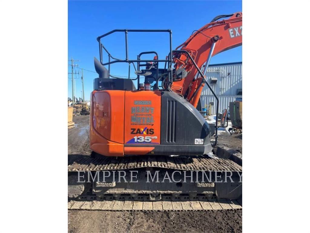 Hitachi ZX135US-6 Excavadoras de cadenas