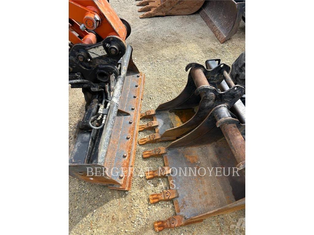 Hitachi ZX26U-6 Excavadoras de cadenas