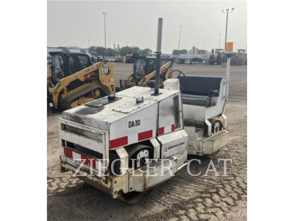 Ingersoll Rand DA30 Compactadores de suelo