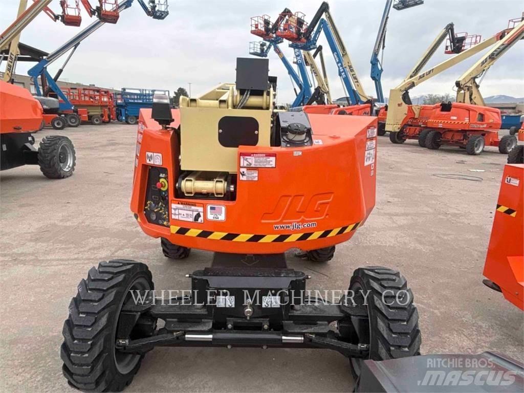 JLG 340AJ Plataforma de trabajo articulada