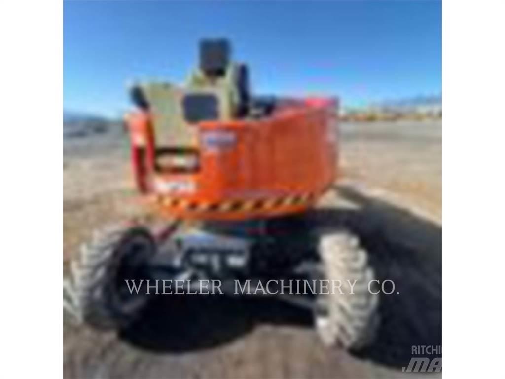 JLG 340AJ Plataforma de trabajo articulada
