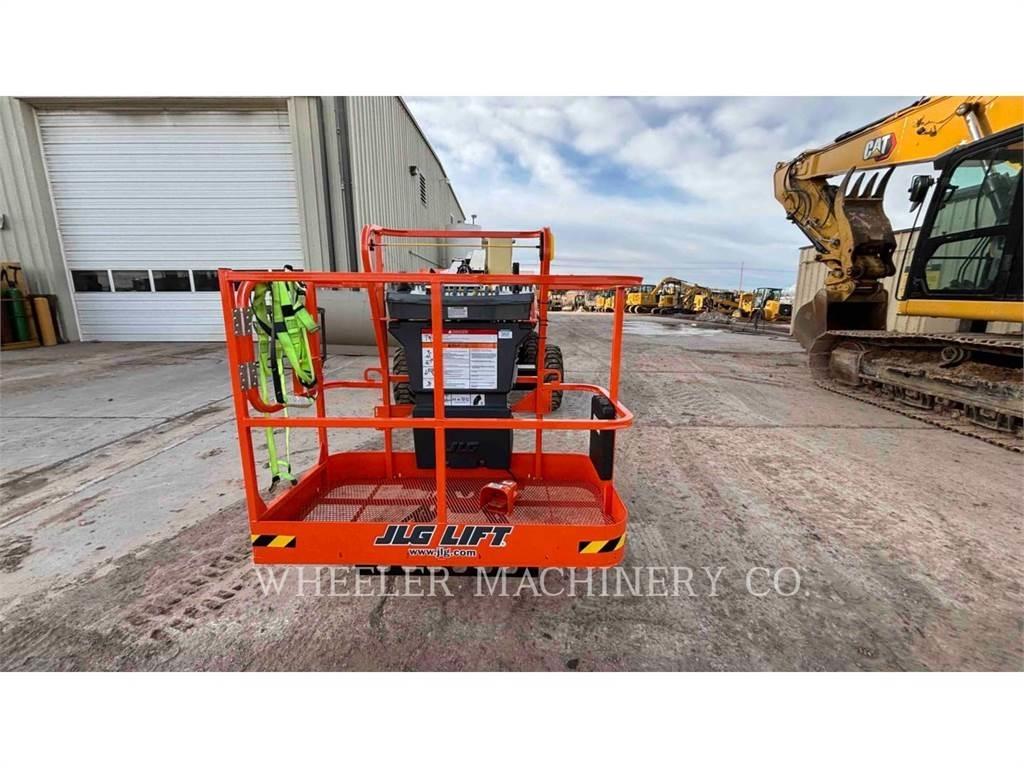 JLG 340AJ Plataforma de trabajo articulada