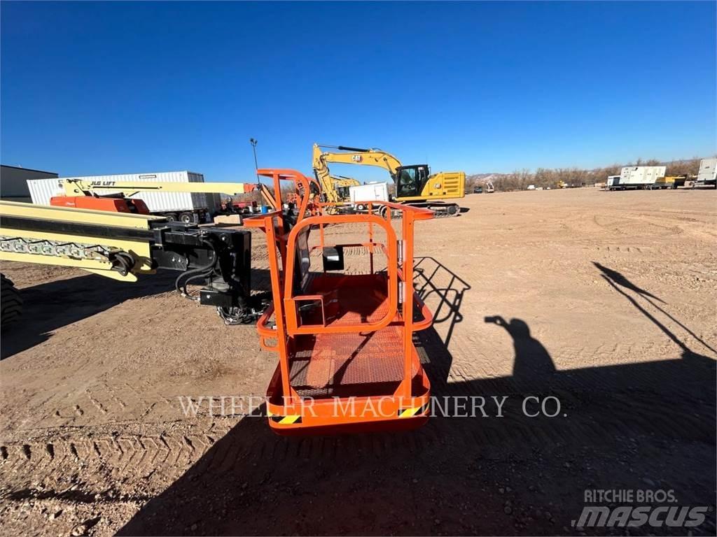 JLG 600S SP Plataforma de trabajo articulada