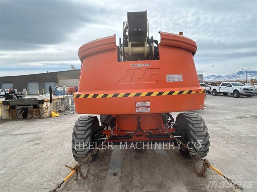 JLG 660SJ Plataforma de trabajo articulada