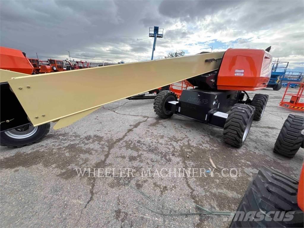 JLG 660SJ Plataforma de trabajo articulada