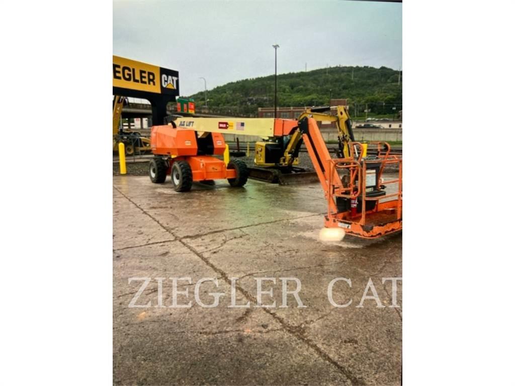 JLG 660SJ Plataforma de trabajo articulada