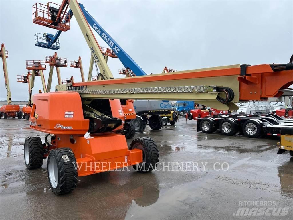 JLG 660SJ SP Plataforma de trabajo articulada