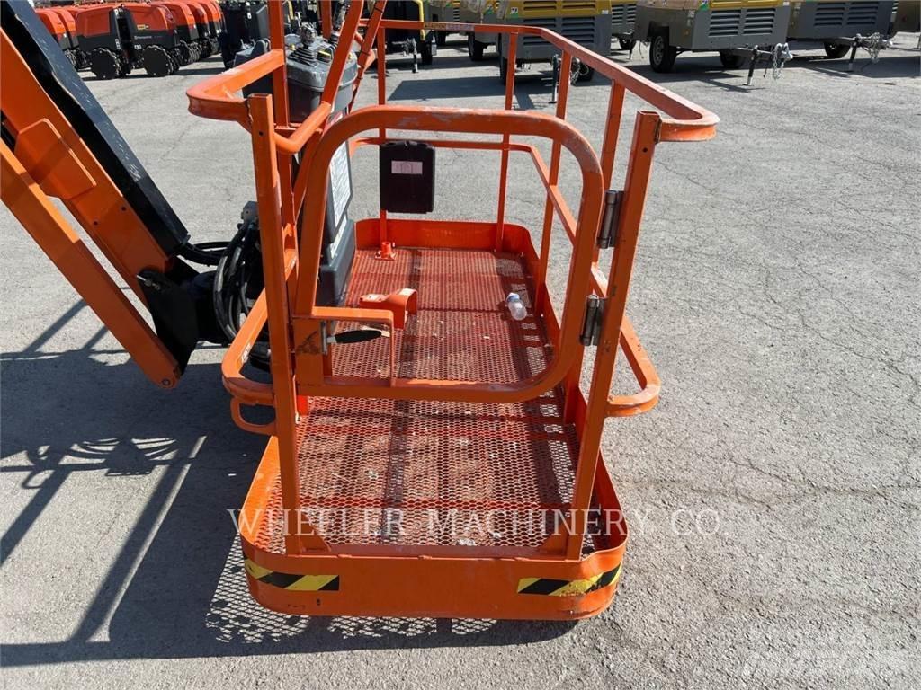 JLG 660SJ SP Plataforma de trabajo articulada