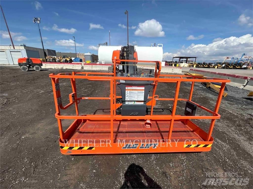 JLG 660SJ SP Plataforma de trabajo articulada