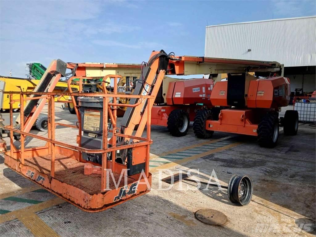 JLG 800 AJ Plataforma de trabajo articulada