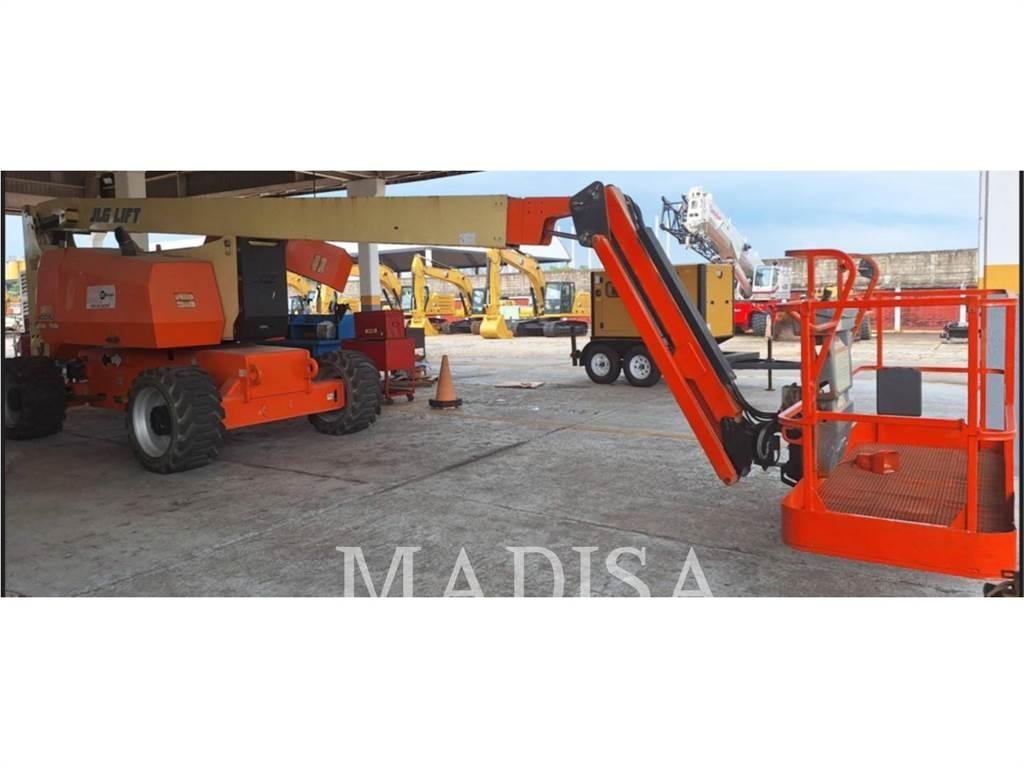 JLG 800 AJ Plataforma de trabajo articulada