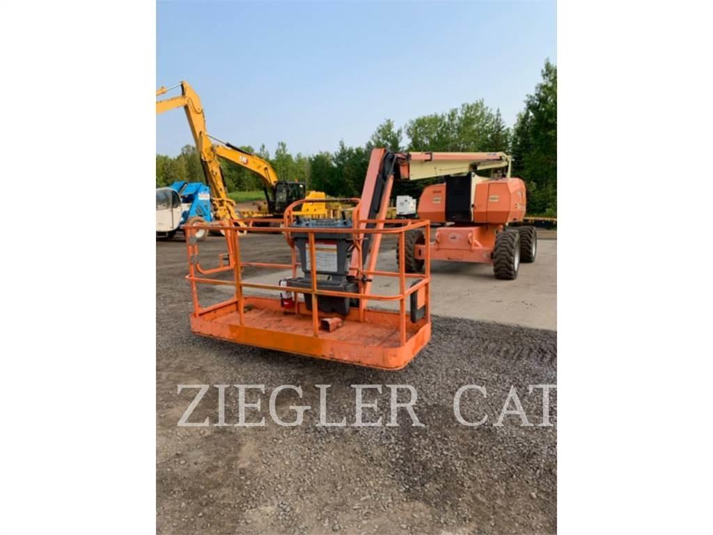 JLG 800AJ Plataforma de trabajo articulada